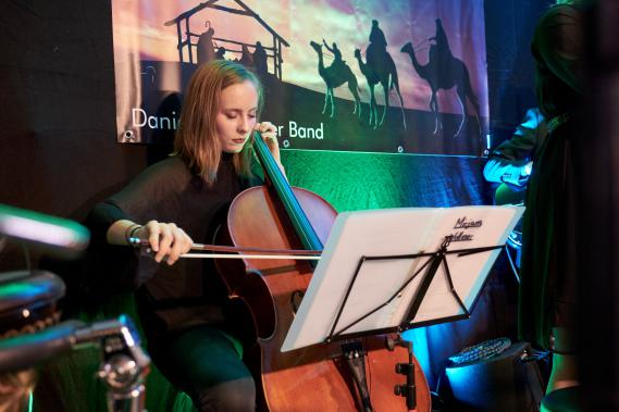 Leonie Vollmer, Cello Leonie Vollmer, Cello